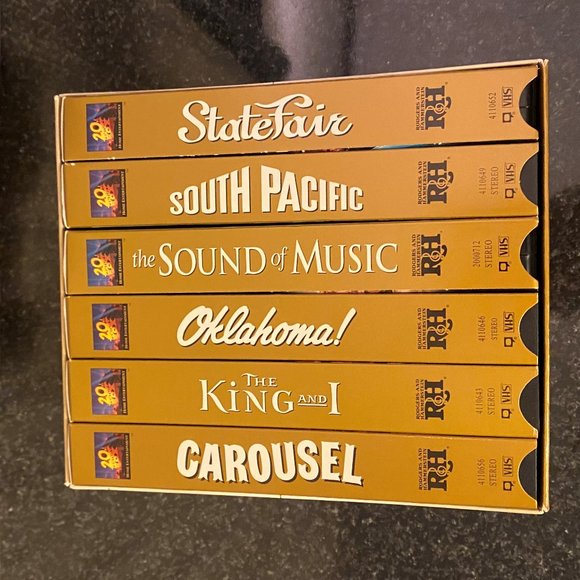 The Rogers and Hammerstein VHS Collection - Picture 4 of 6